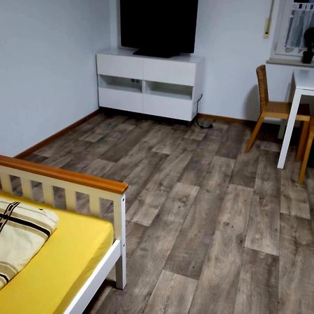 Ferien- Oder Monteurwohnung Stadtnah! Bad Oeynhausen Buitenkant foto